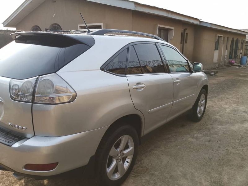 Thumbnail 2 of 2024 Lexus RX